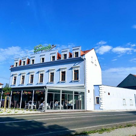 Penzion Zabokrek U Hoffera Zabokreky Nad Nitrou Esterno foto