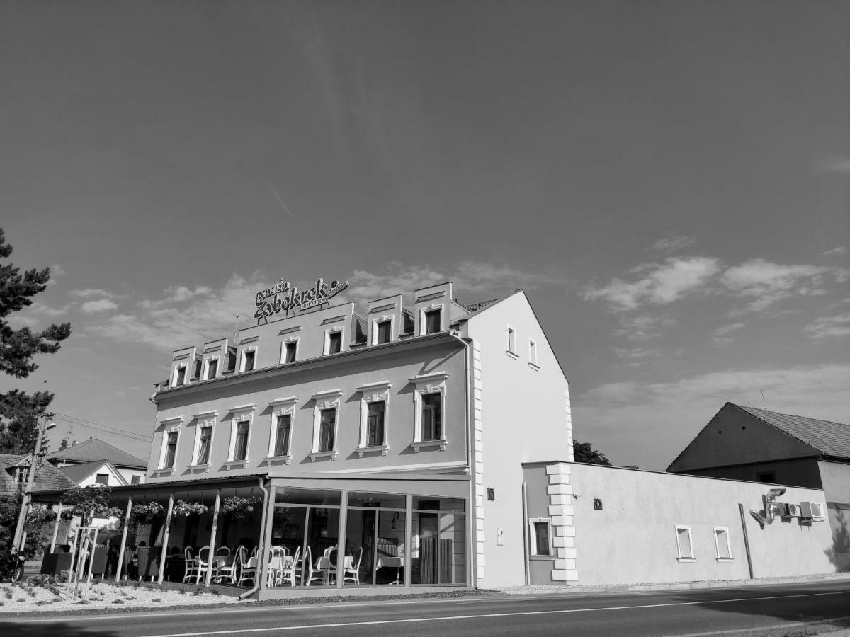 Penzion Zabokrek U Hoffera Zabokreky Nad Nitrou Esterno foto